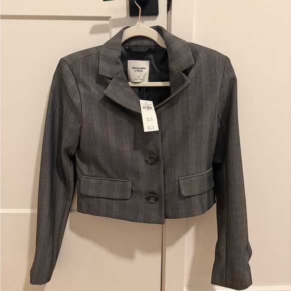 Abercrombie & Fitch Jackets & Blazers - Abercrombie & Fitch Women's Charcoal Pinstripe Cropped Blazer NWT
